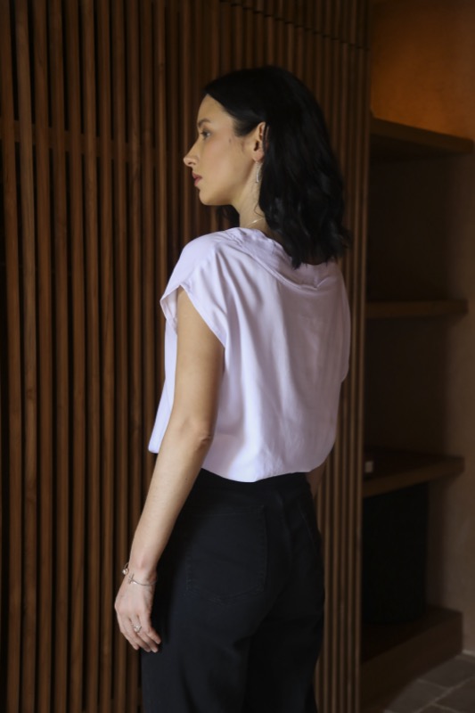 Vinnie V-Neck Tee - Crisp White