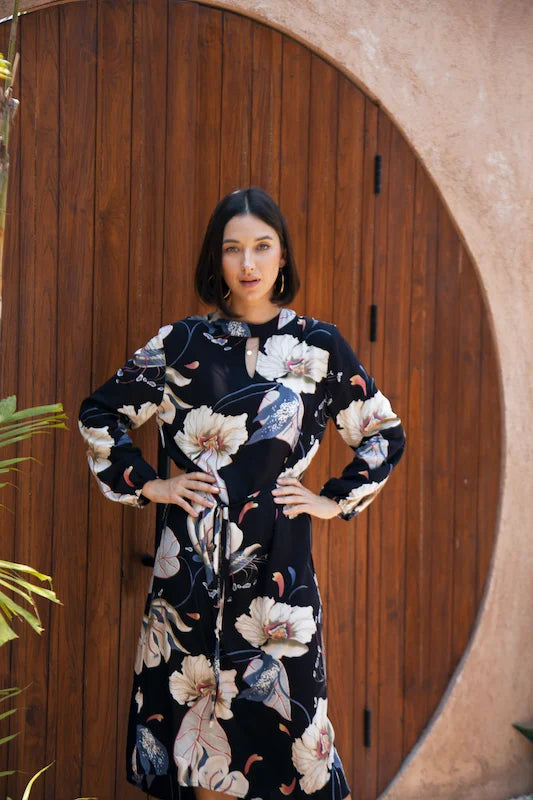 Parker Dress - Large Lily