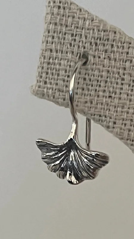 Fig Leaf Dangles - Blacken Silver