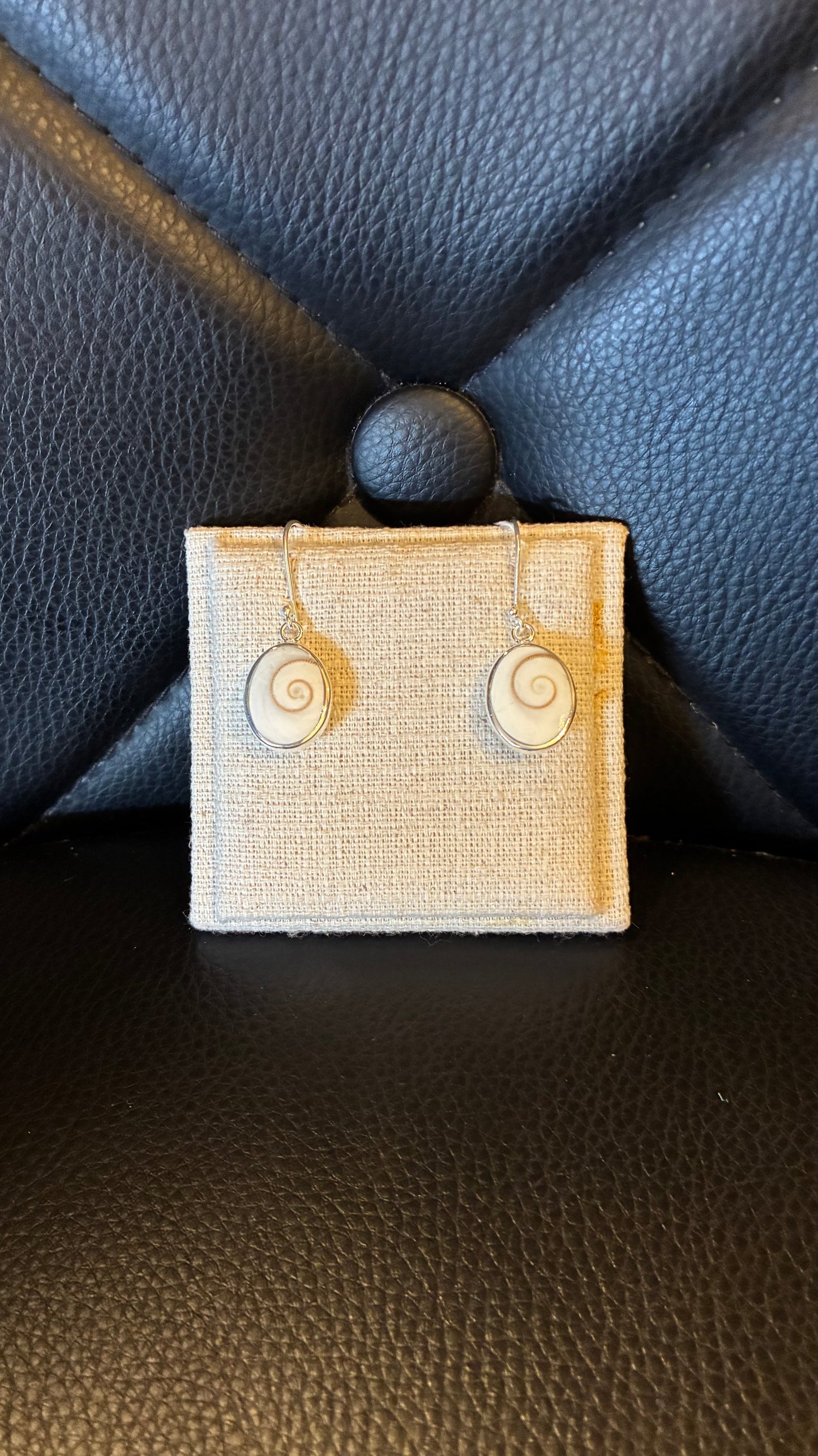 Shell Oval Teardrop Earrings - Silver