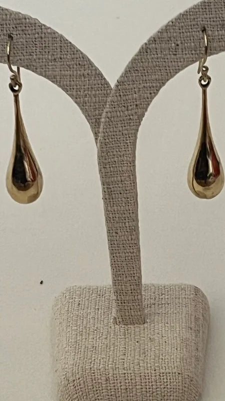 Solid Teardrop Pendant Dangle