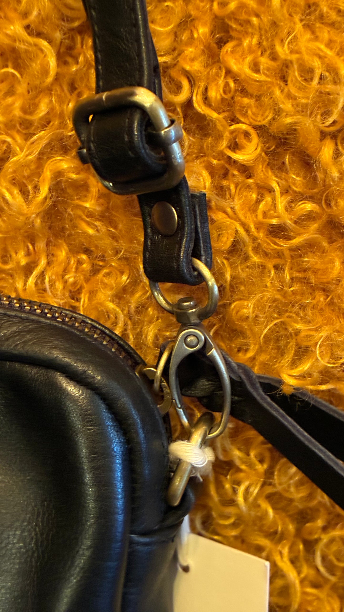 Santori Bag - Black