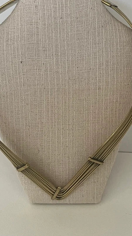 Himalayan V Choker