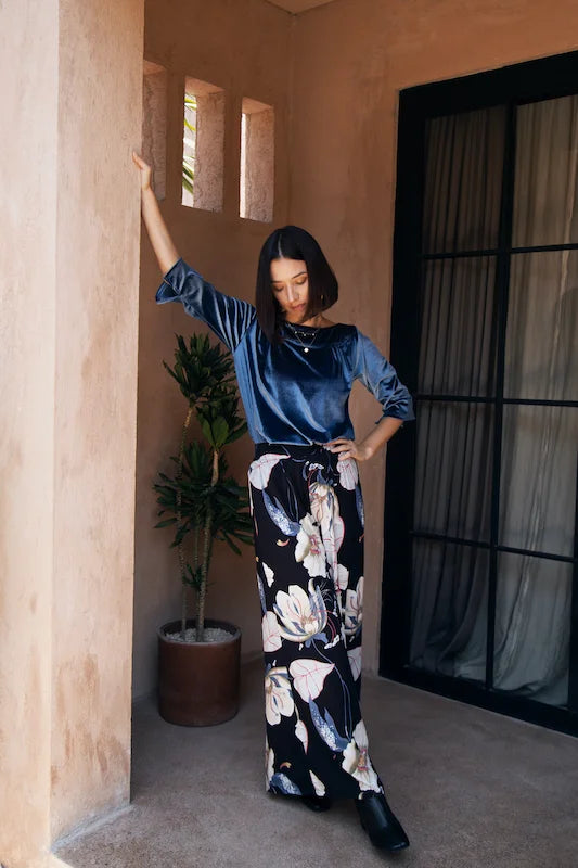 Elsa Pant - Large Lily