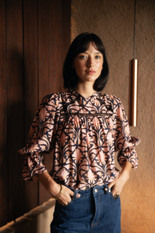 Leo Blouse - Art Deco Flower