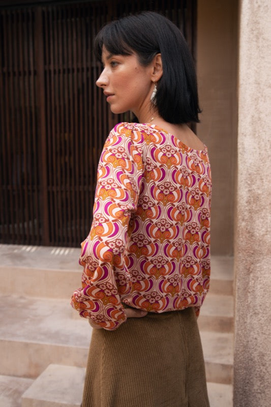 Total Eclipse L/S Top - Retro Flower