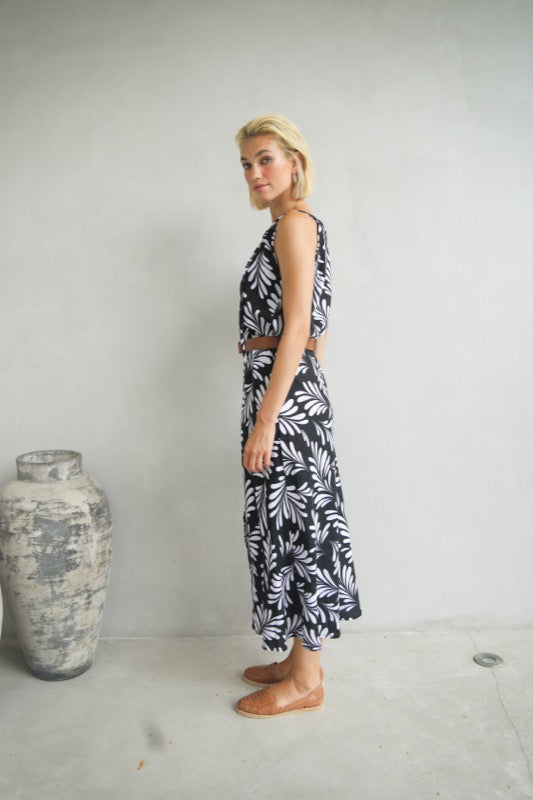 Harlow Skirt - Black & White Ferns