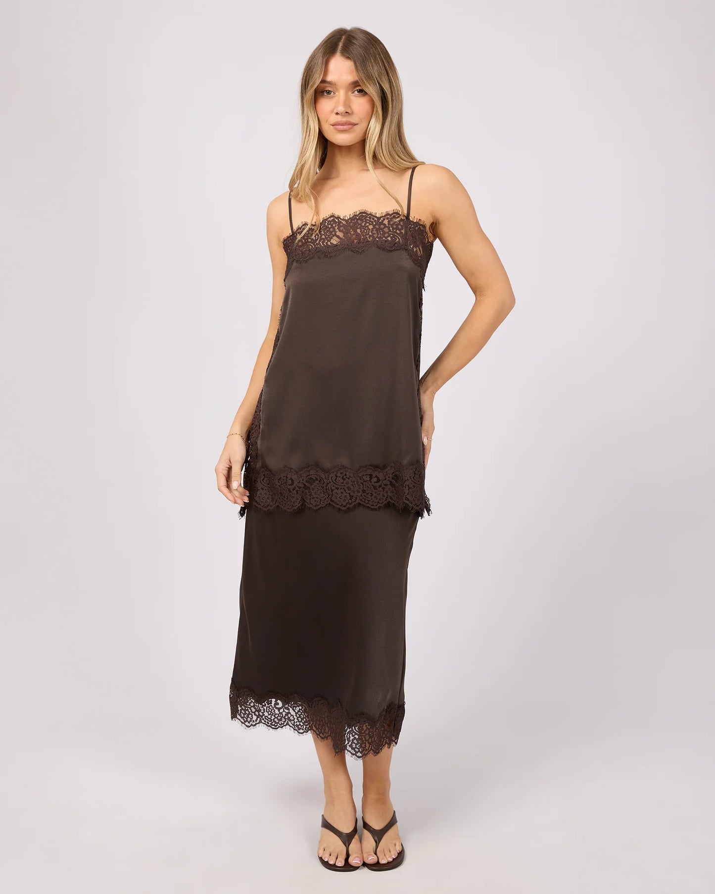 Hava Lace Skirt - Coffee