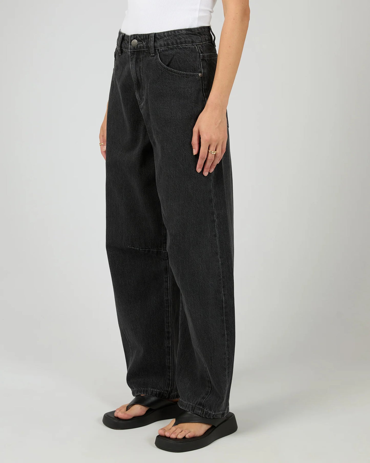 Hallie Barrel Jeans - Coal