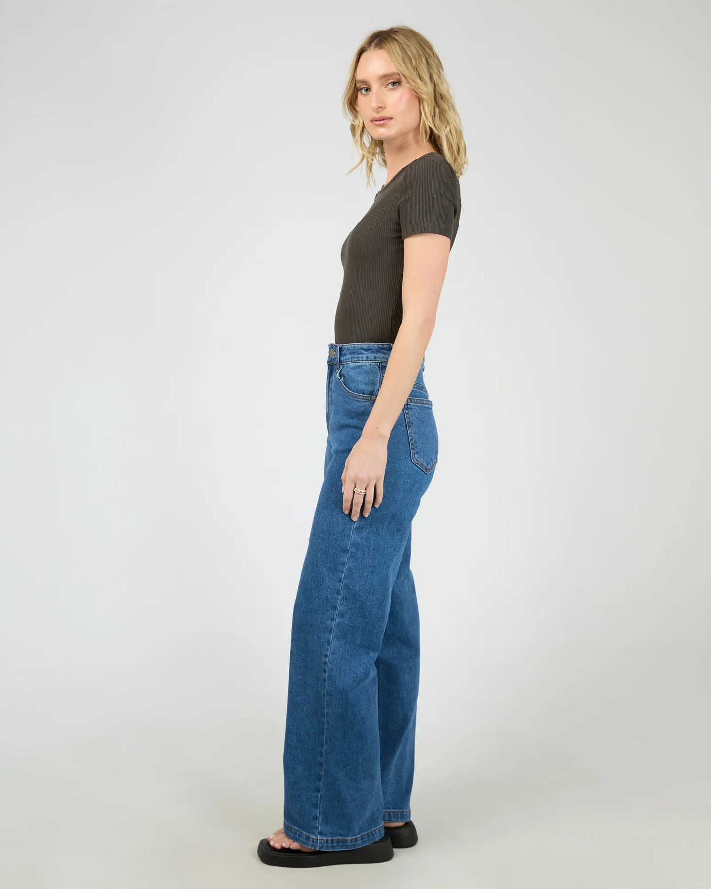 Eve Rib Baby Tee - Washed Black