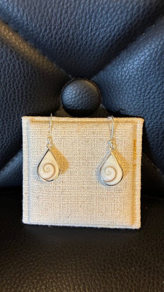 Shell Teardrop Earrings - Silver