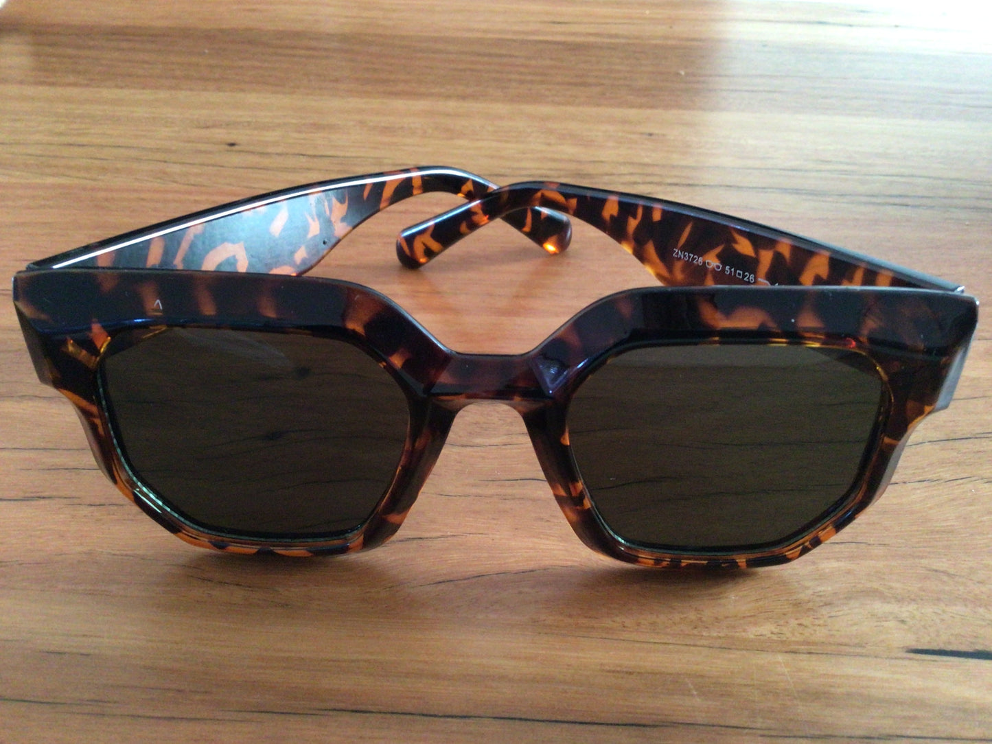Hollywood Sunglasses - Tortoise