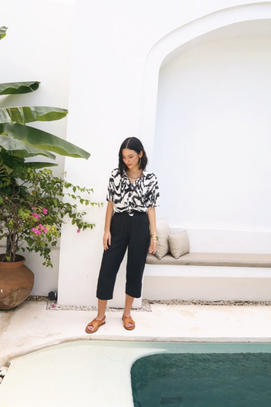Alina Shirt - Black & White Iskat Linen