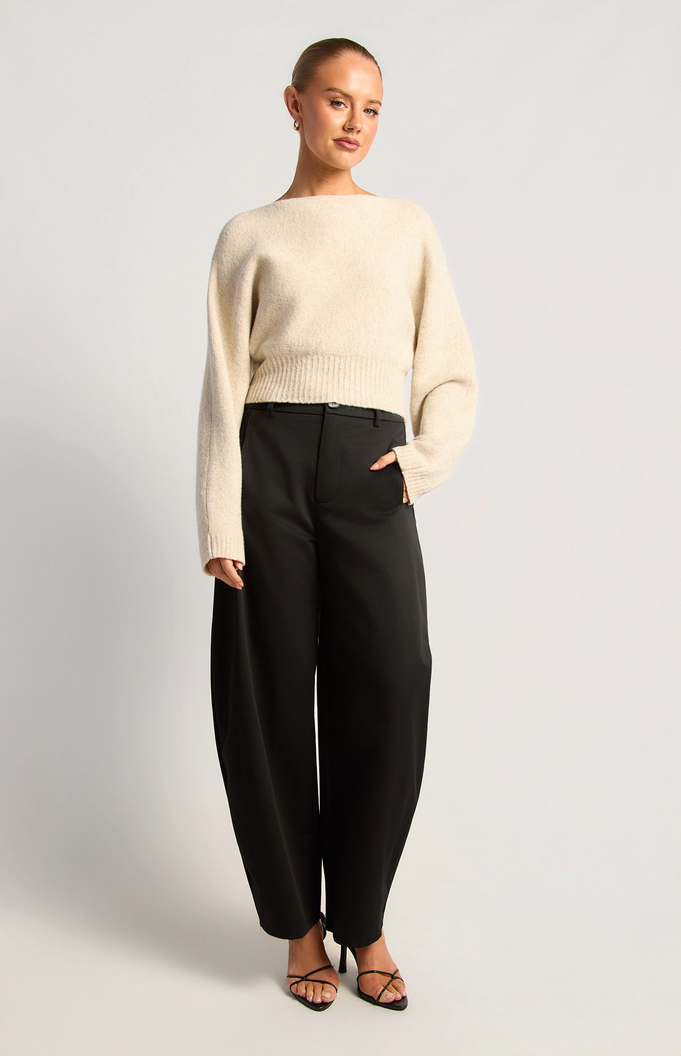 High Waisted Barrel Pants - Black