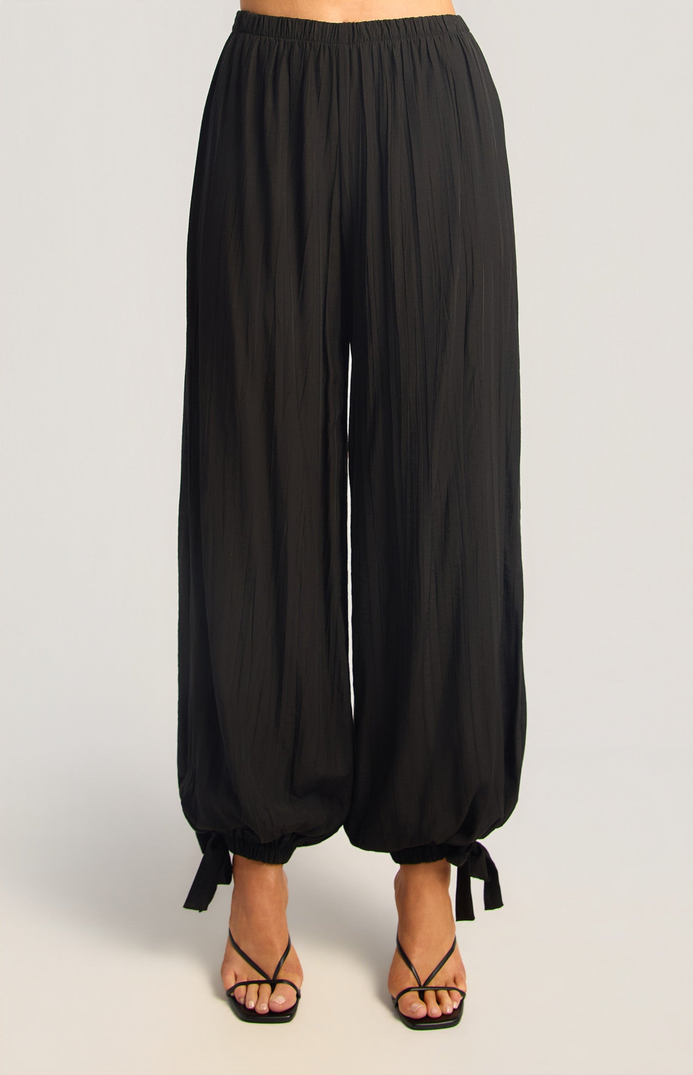 Textured Balloon Hem Pants with Side Tie Detail - Black